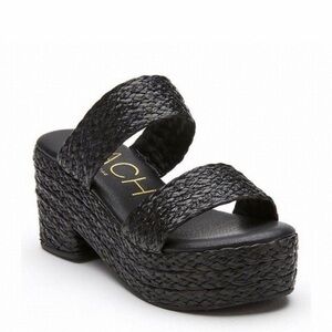 Chic Black Platform Sandals